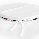 Beyaz Zeminde Modern Renkli Çizgili Puantiye Desenli Dijital Baskılı Modern Yuvarlak Fermuarlı Sandalye Minderi Realhomes