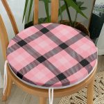- RealHomes Yuvarlak Fermuarlı Minder - Realhomes  Renkli Pastel Zemin Üzerinde Siyah Ekose Desenli Dijital Baskılı Modern Yuvarlak Fermuarlı Sandalye Minderi Realhomes