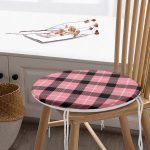 - RealHomes Yuvarlak Fermuarlı Minder - Realhomes  Renkli Pastel Zemin Üzerinde Siyah Ekose Desenli Dijital Baskılı Modern Yuvarlak Fermuarlı Sandalye Minderi Realhomes