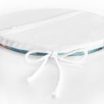 - RealHomes Yuvarlak Fermuarlı Minder - Realhomes  Renkli Zemin Üzerinde Pastel Yaprak Desenli Dijital Baskılı Modern Yuvarlak Fermuarlı Sandalye Minderi Realhomes