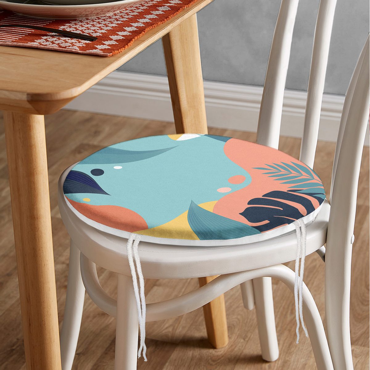 Renkli Zemin Üzerinde Pastel Yaprak Desenli Dijital Baskılı Modern Yuvarlak Fermuarlı Sandalye Minderi Realhomes