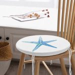 - RealHomes Yuvarlak Fermuarlı Minder - Realhomes Beyaz Zemin Üzerinde Renkli Deniz Atı Desenli Dijital Baskılı Modern Yuvarlak Fermuarlı Sandalye Minderi Realhomes