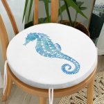 - RealHomes Yuvarlak Fermuarlı Minder - Realhomes  Beyaz Zemin Üzerinde Renkli Deniz Kestanesi Desenli Dijital Baskılı Modern Yuvarlak Fermuarlı Sandalye Minderi Realhomes