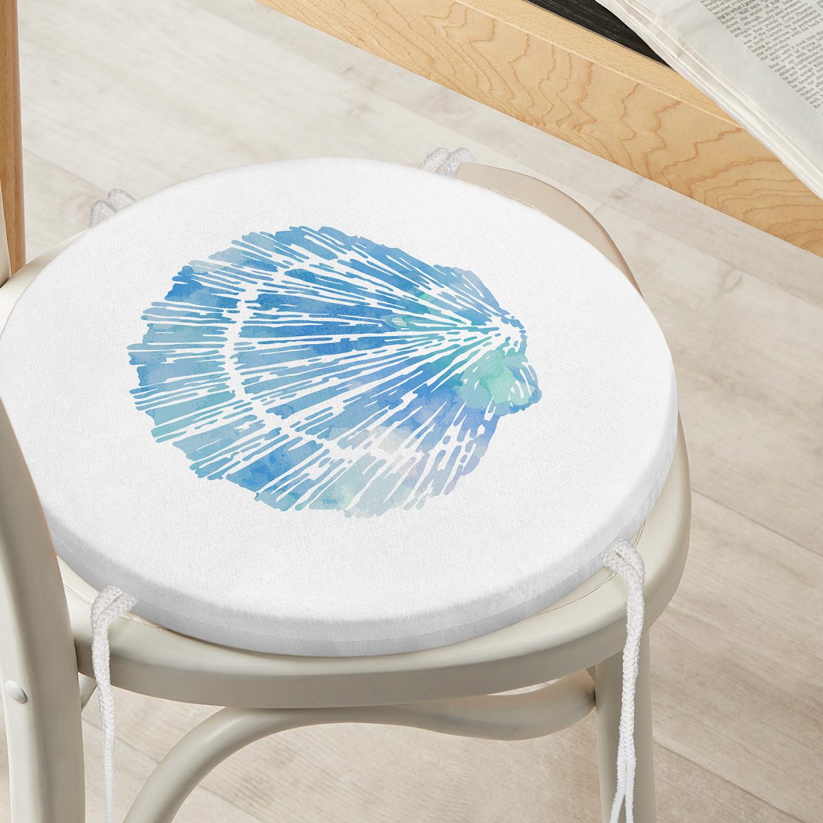 Beyaz Zemin Üzerinde Renkli Deniz Otu Desenli Dijital Baskılı Modern Yuvarlak Fermuarlı Sandalye Minderi Realhomes