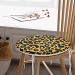 - RealHomes Yuvarlak Fermuarlı Minder - Realhomes  Renkli Zemin Üzerinde Geometrik Desenli Dijital Baskılı Modern Yuvarlak Fermuarlı Sandalye Minderi Realhomes