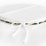 - RealHomes Yuvarlak Fermuarlı Minder - Realhomes  Renkli Zemin Üzerinde Geometrik Desenli Dijital Baskılı Modern Yuvarlak Fermuarlı Sandalye Minderi Realhomes