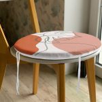 - RealHomes Yuvarlak Fermuarlı Minder - Realhomes  Pastel Zemin Üzerinde Yaprak Desenli Dijital Baskılı Modern Yuvarlak Fermuarlı Sandalye Minderi Realhomes