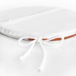 - RealHomes Yuvarlak Fermuarlı Minder - Realhomes  Pastel Zemin Üzerinde Yaprak Desenli Dijital Baskılı Modern Yuvarlak Fermuarlı Sandalye Minderi Realhomes