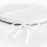 Pastel Zemin Üzerinde Onedraw Çizimli Bayan Silüeti Dijital Baskılı Modern Yuvarlak Fermuarlı Sandalye Minderi Realhomes