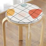 - RealHomes Yuvarlak Fermuarlı Minder - Realhomes  Beyaz Zemin Üzerinde Geometrik Desenli Dijital Baskılı Modern Yuvarlak Fermuarlı Sandalye Minderi Realhomes