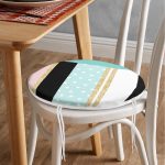 - RealHomes Yuvarlak Fermuarlı Minder - Realhomes Renkli Zemin Üzerinde Gold Detaylı Geometrik Çizimli Dijital Baskılı Modern Yuvarlak Fermuarlı Sandalye Minderi Realhomes