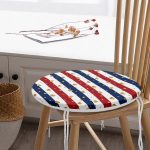 - RealHomes Yuvarlak Fermuarlı Minder - Realhomes Beyaz Zemin Üzerinde Gold Detaylı Kalp Desenli Dijital Baskılı Modern Yuvarlak Fermuarlı Sandalye Minderi Realhomes