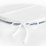 Renkli Zemin Üzerinde Kar tanesi Desenli Dijital Baskılı Modern Yuvarlak Fermuarlı Sandalye Minderi Realhomes