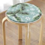 - RealHomes Yuvarlak Fermuarlı Minder - Realhomes Renkli Zemin Üzerinde Kar tanesi Desenli Dijital Baskılı Modern Yuvarlak Fermuarlı Sandalye Minderi Realhomes