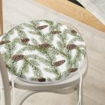 - RealHomes Yuvarlak Fermuarlı Minder - Realhomes Beyaz Zemin Üzerinde Kozalak Desenli Dijital Baskılı Modern Yuvarlak Fermuarlı Sandalye Minderi Realhomes