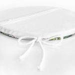 - RealHomes Yuvarlak Fermuarlı Minder - Realhomes Beyaz Zemin Üzerinde Yeşil Yaprak Desenli Dijital Baskılı Modern Yuvarlak Fermuarlı Sandalye Minderi Realhomes