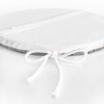 - RealHomes Yuvarlak Fermuarlı Minder - Realhomes  Pastel Zemin Üzerinde Renkli Çiçek Desenli Dijital Baskılı Modern Yuvarlak Fermuarlı Sandalye Minderi Realhomes