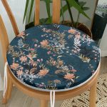 - RealHomes Yuvarlak Fermuarlı Minder - Realhomes  Renkli Zemin Üzerinde Çiçek Desenli Dijital Baskılı Modern Yuvarlak Fermuarlı Sandalye Minderi Realhomes