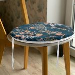 - RealHomes Yuvarlak Fermuarlı Minder - Realhomes  Renkli Zemin Üzerinde Çiçek Desenli Dijital Baskılı Modern Yuvarlak Fermuarlı Sandalye Minderi Realhomes