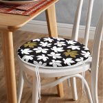 Siyah Zemin Üzerinde Gold Detaylı Beyaz Çiçek Desenli Dijital Baskılı Modern Yuvarlak Fermuarlı Sandalye Minderi Realhomes