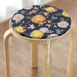 - RealHomes Yuvarlak Fermuarlı Minder - Realhomes  Renkli Zemin Üzerinde Bal Kabağı Desenli Dijital Baskılı Modern Yuvarlak Fermuarlı Sandalye Minderi Realhomes