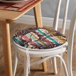 Siyah Zemin Üzerinde Yaprak Desenli Dijital Baskılı Modern Yuvarlak Fermuarlı Sandalye Minderi Realhomes