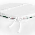 - RealHomes Yuvarlak Fermuarlı Minder - Realhomes  Beyaz Zemin Üzerinde Ekoseli Sonbahar Yaprak Desenli Dijital Baskılı Modern Yuvarlak Fermuarlı Sandalye Minderi Realhomes