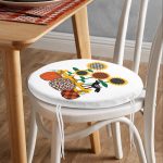 - RealHomes Yuvarlak Fermuarlı Minder - Realhomes  Beyaz Zemin Üzerinde Ayçiçek Desenli Ekoseli Balkabağı Dijital Baskılı Modern Yuvarlak Fermuarlı Sandalye Minderi Realhomes