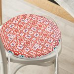 - RealHomes Yuvarlak Fermuarlı Minder - Realhomes  Beyaz Zemin Üzerinde Çini Desenli Dijital Baskılı Modern Yuvarlak Fermuarlı Sandalye Minderi Realhomes