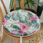 - RealHomes Yuvarlak Fermuarlı Minder - Realhomes Renkli Zemin Üzerinde Kaktüs Desenli Dijital Baskılı Modern Yuvarlak Fermuarlı Sandalye Minderi Realhomes