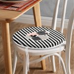 - RealHomes Yuvarlak Fermuarlı Minder - Realhomes Renkli Zemin Üzerinde Siyah Çizgili Kaktüs Desenli Dijital Baskılı Modern Yuvarlak Fermuarlı Sandalye Minderi Realhomes