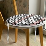 - RealHomes Yuvarlak Fermuarlı Minder - Realhomes  Mermer Zeminli Renkli Geometrik Zikzak Desenli Dijital Baskılı Modern Yuvarlak Fermuarlı Sandalye Minderi Realhomes