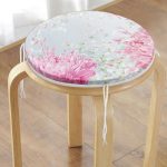 - RealHomes Yuvarlak Fermuarlı Minder - Realhomes  Pastel Zeminli Renkli Ortanca Çiçek Dijital Baskılı Modern Yuvarlak Fermuarlı Sandalye Minderi Realhomes