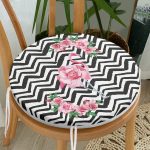 - RealHomes Yuvarlak Fermuarlı Minder - Realhomes  Flamingo Desenli Dijital Baskılı Yuvarlak Fermuarlı Sandalye Minderi Realhomes