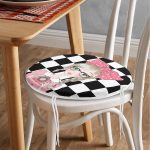 - RealHomes Yuvarlak Fermuarlı Minder - Realhomes Dama Zeminli Fotoğraf Çeken Kız Tasarımlı Dijital Baskılı Yuvarlak Fermuarlı Sandalye Minderi Realhomes