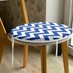 - RealHomes Yuvarlak Fermuarlı Minder - Realhomes Lacivert Zikzak Tasarımlı Dijital Baskılı Yuvarlak Fermuarlı Sandalye Minderi Realhomes