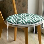 - RealHomes Yuvarlak Fermuarlı Minder - Realhomes Yeşil Geometrik Çizimli Dijital Baskılı Yuvarlak Fermuarlı Sandalye Minderi Realhomes