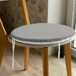 - RealHomes Yuvarlak Fermuarlı Minder - Realhomes  Gri Dijital Baskılı Yuvarlak Fermuarlı Sandalye Minderi Realhomes