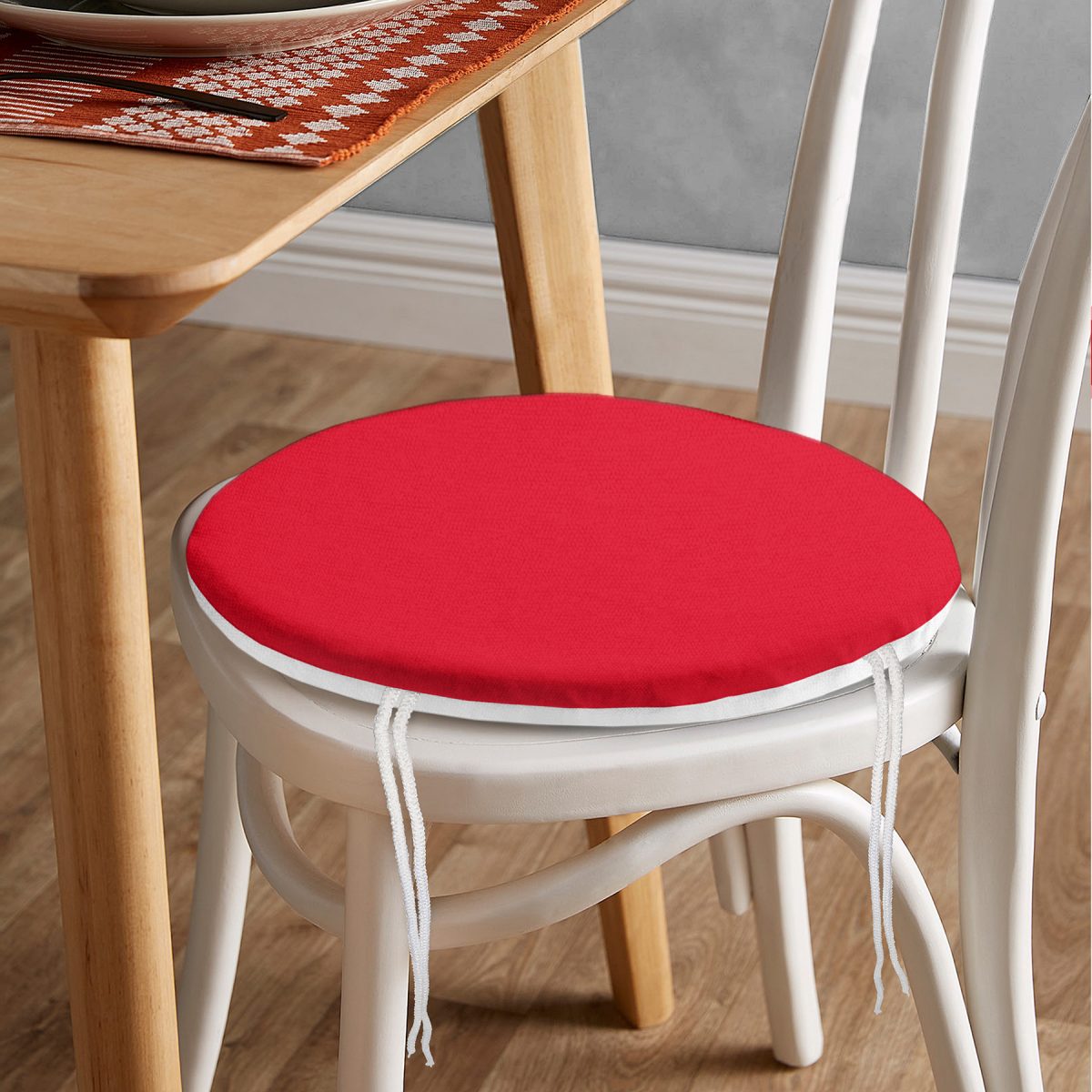 Kırmızı Renkli Dijital Baskılı Yuvarlak Fermuarlı Sandalye Minderi Realhomes