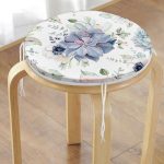 - RealHomes Yuvarlak Fermuarlı Minder - Realhomes  Beyaz Zeminde Çiçek Motifli Dijital Baskılı Yuvarlak Fermuarlı Sandalye Minderi Realhomes