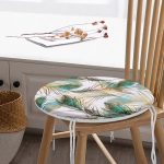 - RealHomes Yuvarlak Fermuarlı Minder - Realhomes  Beyaz Zeminde Tropikal Bitki Motifli Dijital Baskılı Yuvarlak Fermuarlı Sandalye Minderi Realhomes