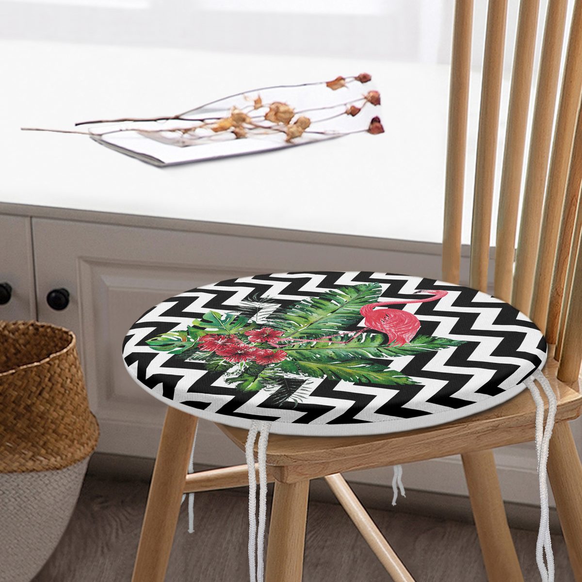 Zikzak Zeminde Flamingo ve Yapraklar Tasarımlı Modern Yuvarlak Fermuarlı Sandalye Minderi Realhomes