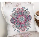 - K2418-Gorsel-1 - Realhomes Köşegen Çini Desenli Dekoratif Yastık Kırlent Kılıfı Realhomes