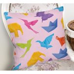 Realhomes Pembe Zeminli Origami Sanatı Dijital Baskılı Modern Yastık Kılıfı Realhomes