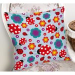 - K4837-Gorsel-1 - Realhomes  Realhomes Mavi Zeminde Uğurböceği Dijital Baskılı Modern Yastık Kılıfı Realhomes