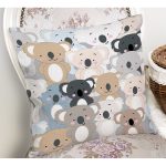 - K4910-Gorsel-1 - Realhomes Realhomes Ayıcıklar Dijital Baskılı Modern Kırlent Kılıfı Realhomes