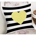 - K538-Gorsel-1 - Realhomes Modern Kalp Desenli Dijital Baskılı Dekoratif Yastık Kırlent Kılı Realhomes