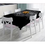 Siyah Zeminde Beyaz Dekoratif Desenli Masa Örtüsü Realhomes