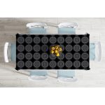 Siyah Zeminde Beyaz Mandala Desenli Dekoratif Masa Örtüsü Realhomes