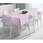 - Masa-5236pembe-Gorsel - Realhomes  Pembe Zeminde Geometrik Kare Motifli Dekoratif Masa Örtüsü Realhomes